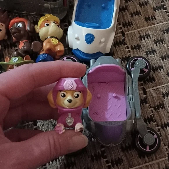 Paw Patrol Toys 27 Piece Set - Picture 15 of 16